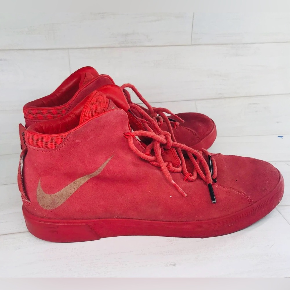 Nike Lebron 12 XII NSW Lifestyle Red Suede Sneakers Shoes 716417-600- Mens 9